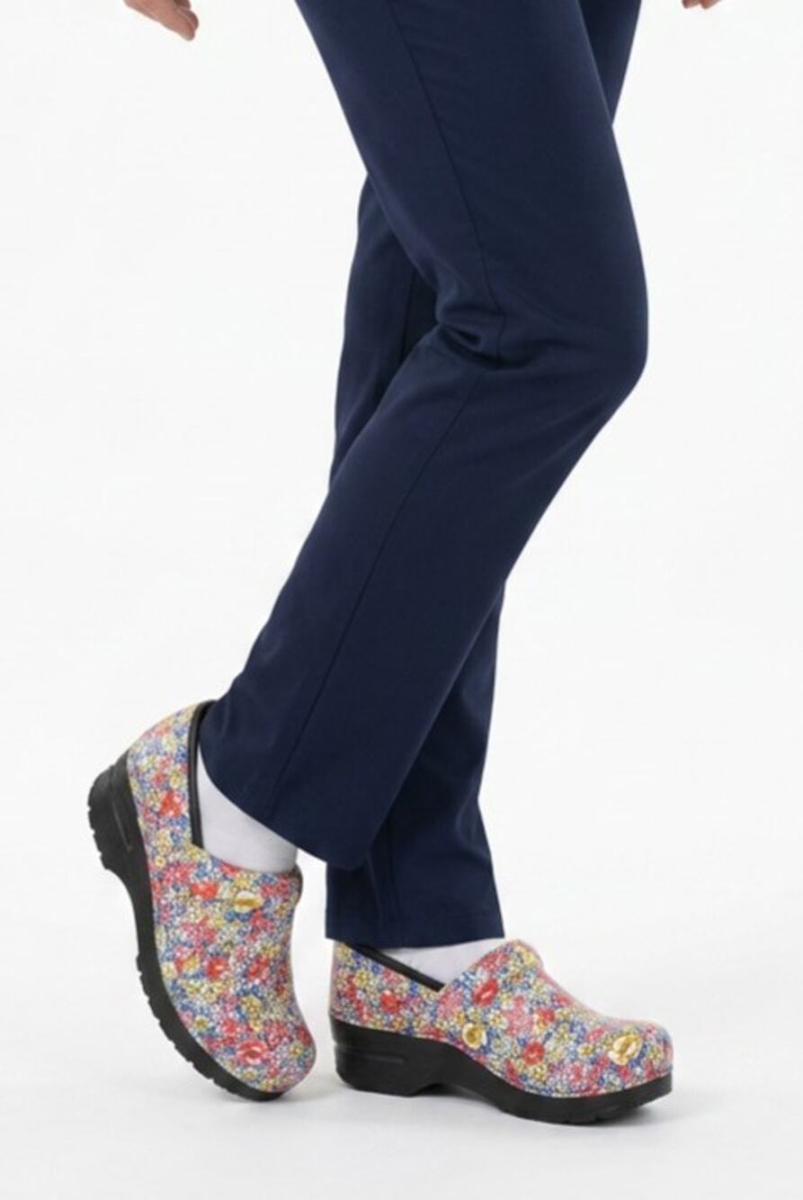 New Skechers Women's 9 Leather Work Clogs SR Candaba Mules Nurse Floral Design